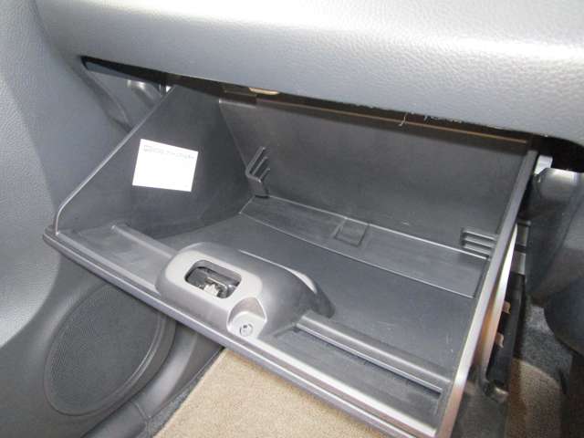 日産 モコ ６６０ Ｓ H25年 (中国) 99