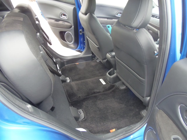 ホンダ ヴェゼル １．５ ハイブリッド ＲＳ ホンダセンシング R1年 (東海) 99