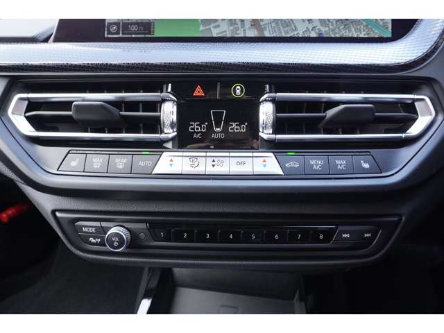 ＢＭＷ １シリーズ １１８Ｄ プレイ ディーゼルターボ R6年 (近畿) 99