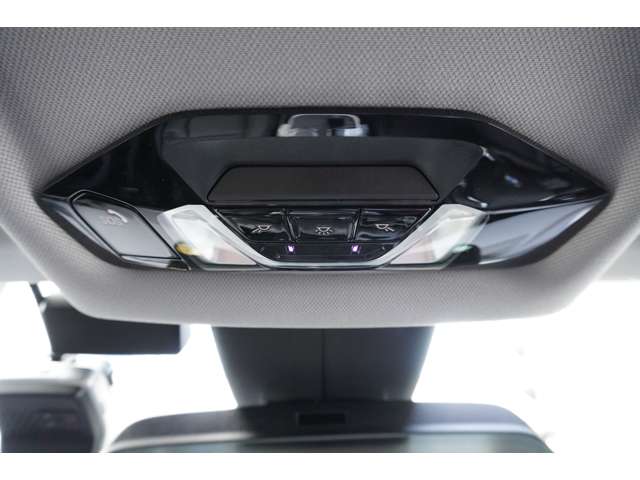 ＢＭＷ １シリーズ １１８Ｄ プレイ ディーゼルターボ R6年 (近畿) 99