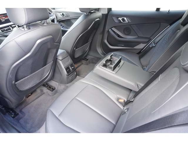 ＢＭＷ １シリーズ １１８Ｄ プレイ ディーゼルターボ R6年 (近畿) 99