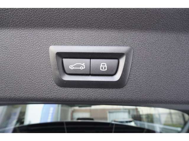 ＢＭＷ １シリーズ １１８Ｄ プレイ ディーゼルターボ R6年 (近畿) 99