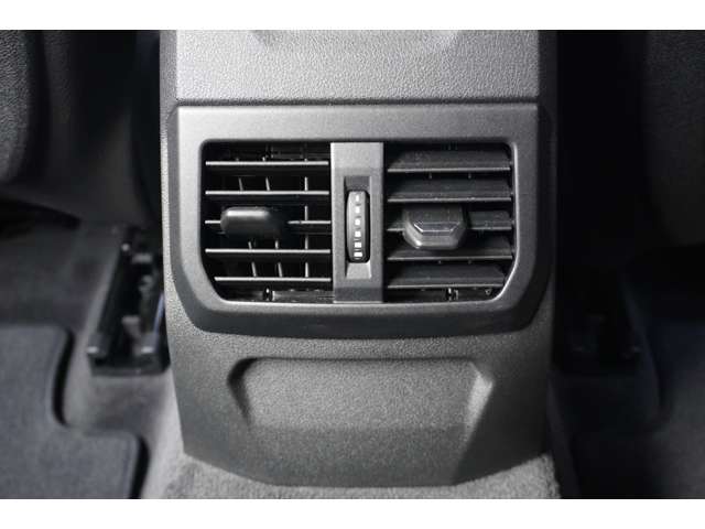 ＢＭＷ １シリーズ １１８Ｄ Ｍスポーツ ディーゼルターボ R6年 (近畿) 99