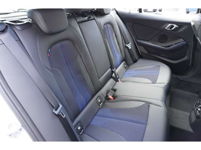 ＢＭＷ １シリーズ １１８Ｄ Ｍスポーツ ディーゼルターボ R6年 (近畿) 99