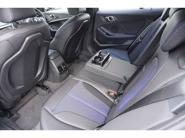 ＢＭＷ １シリーズ １１８Ｄ Ｍスポーツ ディーゼルターボ R6年 (近畿) 99