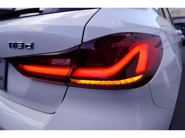 ＢＭＷ １シリーズ １１８Ｄ Ｍスポーツ ディーゼルターボ R6年 (近畿) 99