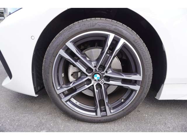 ＢＭＷ １シリーズ １１８Ｄ Ｍスポーツ ディーゼルターボ R6年 (近畿) 99