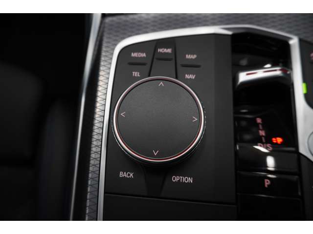 ＢＭＷ ３シリーズ ３２０ｉ　Ｍスポーツ R6年 (近畿) 99