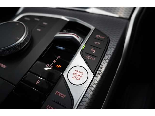 ＢＭＷ ３シリーズ ３２０ｉ　Ｍスポーツ R6年 (近畿) 99