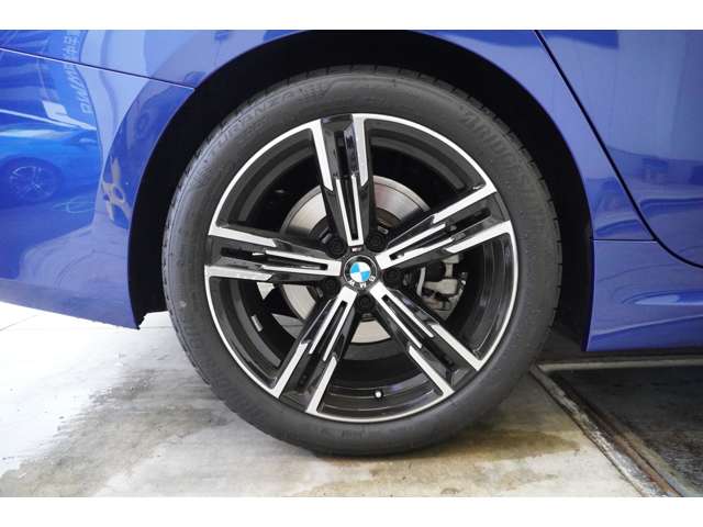 ＢＭＷ ３シリーズ ３２０ｉ　Ｍスポーツ R6年 (近畿) 99