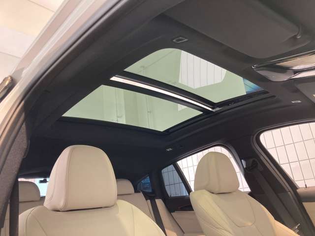 ＢＭＷ Ｘ４ Ｘドライブ２０Ｄ Ｍスポーツ ディーゼルターボ ４ＷＤ R3年 (近畿) 99