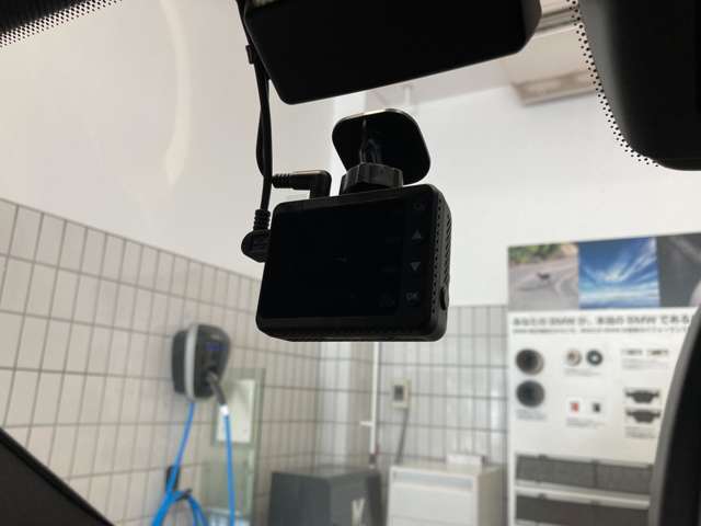 ＢＭＷ Ｘ４ Ｘドライブ２０Ｄ Ｍスポーツ ディーゼルターボ ４ＷＤ R3年 (近畿) 99