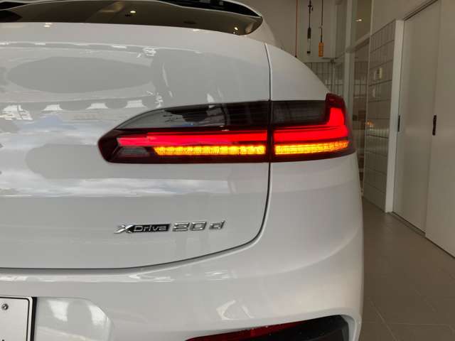 ＢＭＷ Ｘ４ Ｘドライブ２０Ｄ Ｍスポーツ ディーゼルターボ ４ＷＤ R3年 (近畿) 99