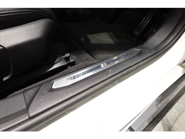 ＢＭＷ １シリーズ １１８Ｄ Ｍスポーツ ディーゼルターボ R6年 (近畿) 99