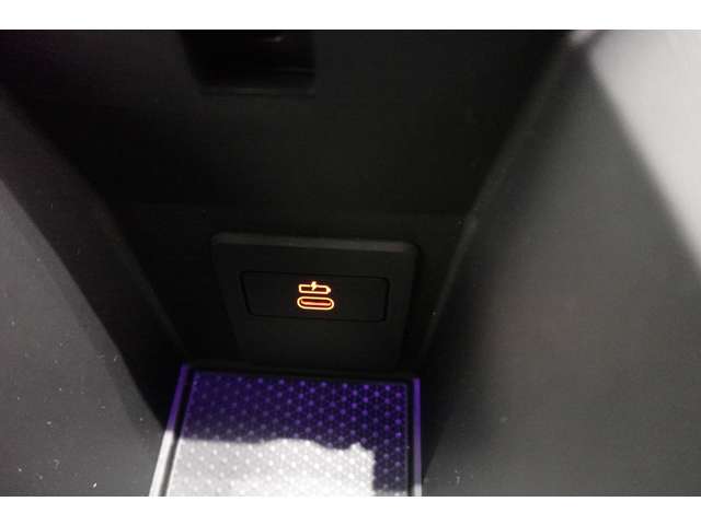 ＢＭＷ １シリーズ １１８Ｄ Ｍスポーツ ディーゼルターボ R6年 (近畿) 99