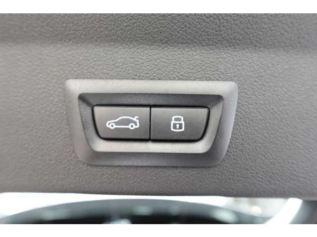 ＢＭＷ １シリーズ １１８Ｄ Ｍスポーツ ディーゼルターボ R6年 (近畿) 99