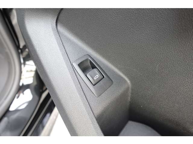 ＢＭＷ １シリーズ １１８Ｄ Ｍスポーツ ディーゼルターボ R6年 (近畿) 99