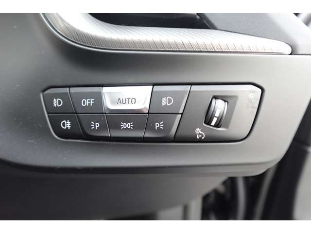 ＢＭＷ １シリーズ １１８Ｄ Ｍスポーツ ディーゼルターボ R6年 (近畿) 99