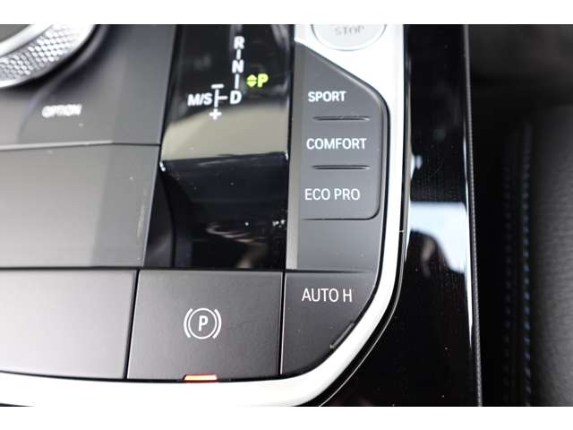 ＢＭＷ １シリーズ １１８Ｄ Ｍスポーツ ディーゼルターボ R6年 (近畿) 99