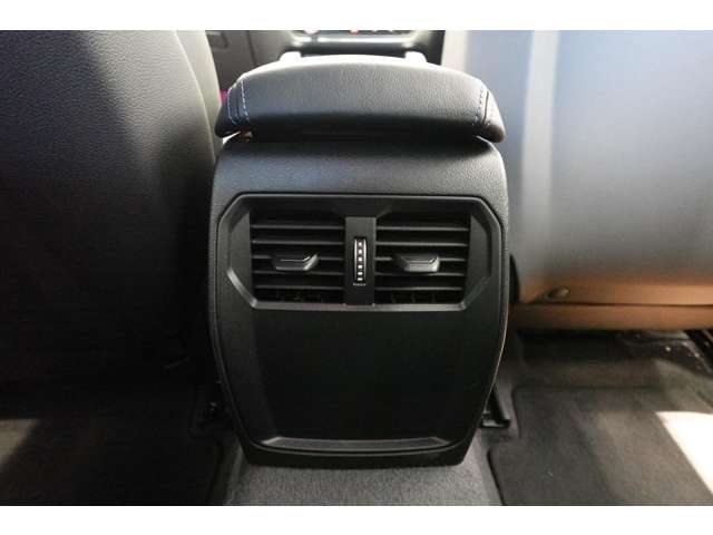 ＢＭＷ ２シリーズ Ｍ２４０Ｉ Ｘドライブ ４ＷＤ R6年 (近畿) 99