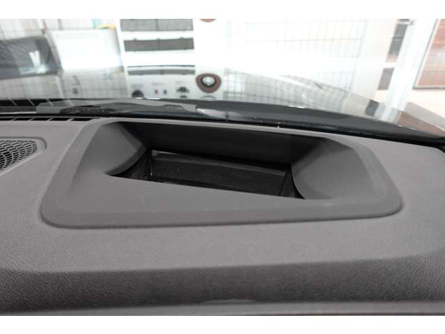 ＢＭＷ ２シリーズ Ｍ２４０Ｉ Ｘドライブ ４ＷＤ R6年 (近畿) 99