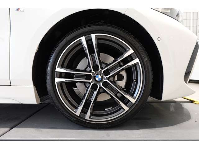 ＢＭＷ １シリーズ １１８Ｄ Ｍスポーツ ディーゼルターボ R6年 (近畿) 99