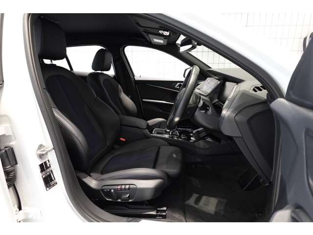 ＢＭＷ １シリーズ １１８Ｄ Ｍスポーツ ディーゼルターボ R6年 (近畿) 99