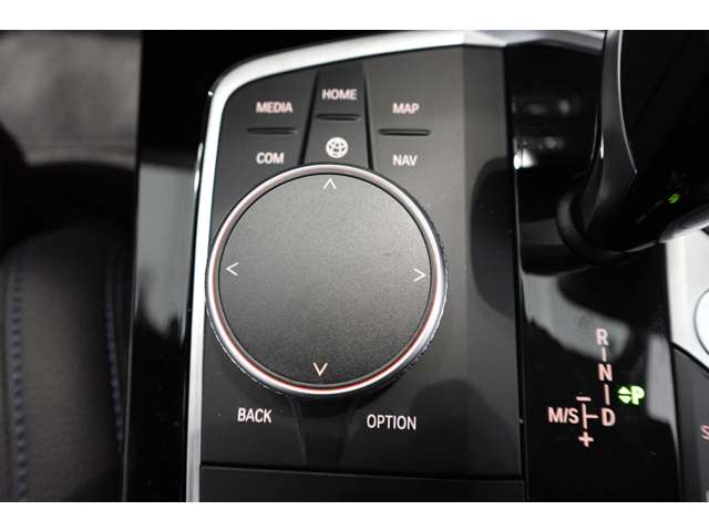 ＢＭＷ １シリーズ １１８Ｄ Ｍスポーツ ディーゼルターボ R6年 (近畿) 99