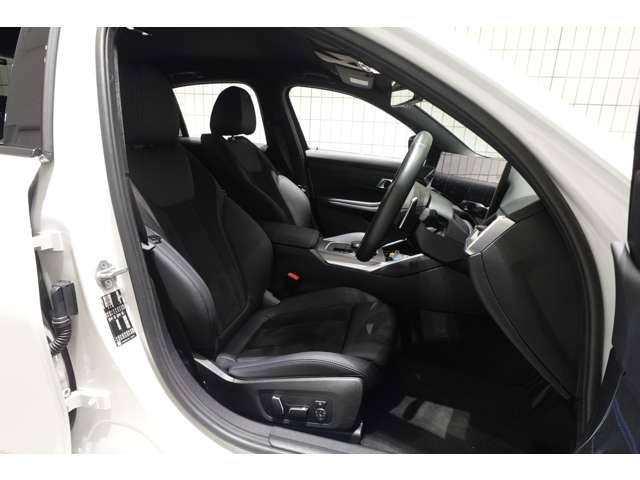 ＢＭＷ ３シリーズ ３２０ｉ　Ｍスポーツ R6年 (近畿) 99