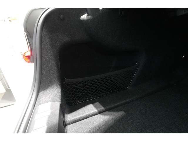 ＢＭＷ ３シリーズ ３２０ｉ　Ｍスポーツ R6年 (近畿) 99