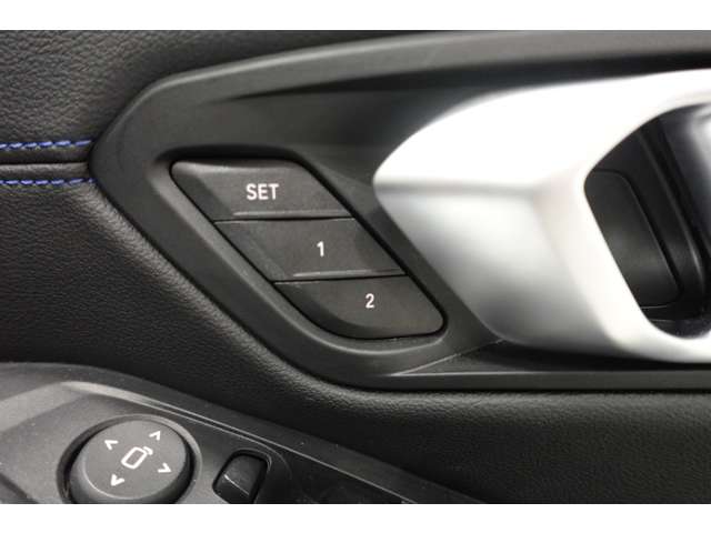 ＢＭＷ ３シリーズ ３２０ｉ　Ｍスポーツ R6年 (近畿) 99