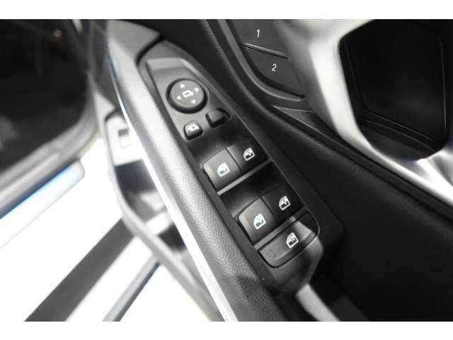 ＢＭＷ ３シリーズ ３２０ｉ　Ｍスポーツ R6年 (近畿) 99