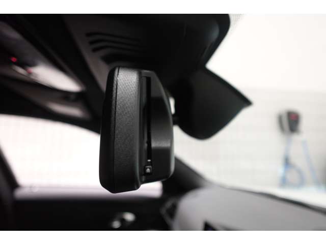 ＢＭＷ ３シリーズ ３２０ｉ　Ｍスポーツ R6年 (近畿) 99