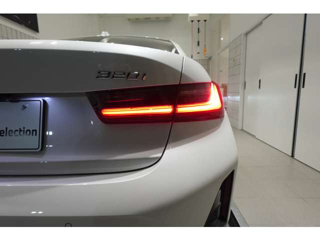 ＢＭＷ ３シリーズ ３２０ｉ　Ｍスポーツ R6年 (近畿) 99