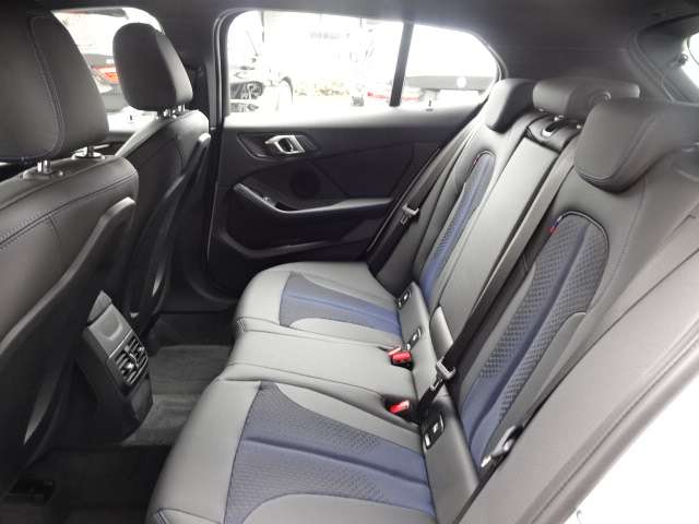 ＢＭＷ １シリーズ １１８Ｉ Ｍスポーツ ＤＣＴ R6年 (近畿) 99