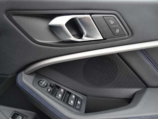 ＢＭＷ １シリーズ １１８Ｉ Ｍスポーツ ＤＣＴ R6年 (近畿) 99