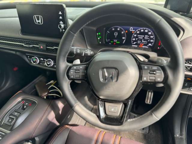 ホンダ ＺＲ－Ｖ ２．０ Ｅ：ＨＥＶ Ｚ ４ＷＤ R5年 (近畿) 99