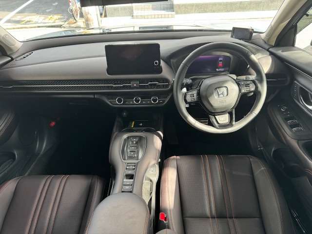 ホンダ ＺＲ－Ｖ ２．０ Ｅ：ＨＥＶ Ｚ ４ＷＤ R5年 (近畿) 99