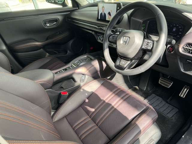 ホンダ ＺＲ－Ｖ ２．０ Ｅ：ＨＥＶ Ｚ ４ＷＤ R5年 (近畿) 99