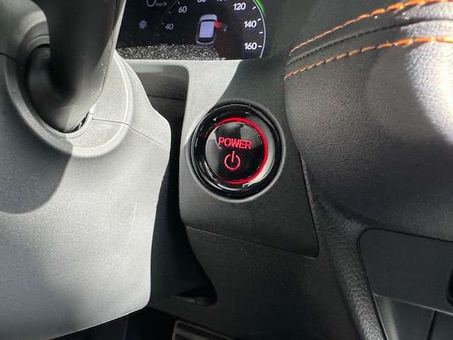 ホンダ ＺＲ－Ｖ ２．０ Ｅ：ＨＥＶ Ｚ ４ＷＤ R5年 (近畿) 99