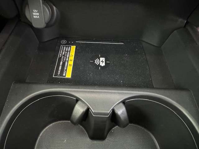 ホンダ ＺＲ－Ｖ ２．０ Ｅ：ＨＥＶ Ｚ ４ＷＤ R5年 (近畿) 99