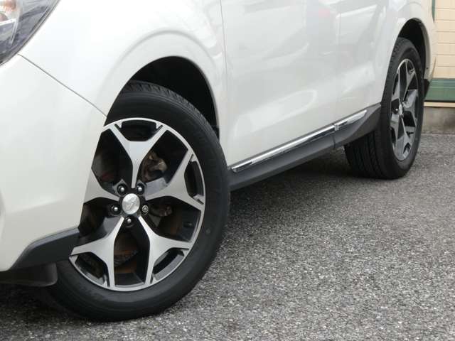 スバル フォレスター ２．０ＸＴ アイサイト ４ＷＤ H25年 (関東) 99
