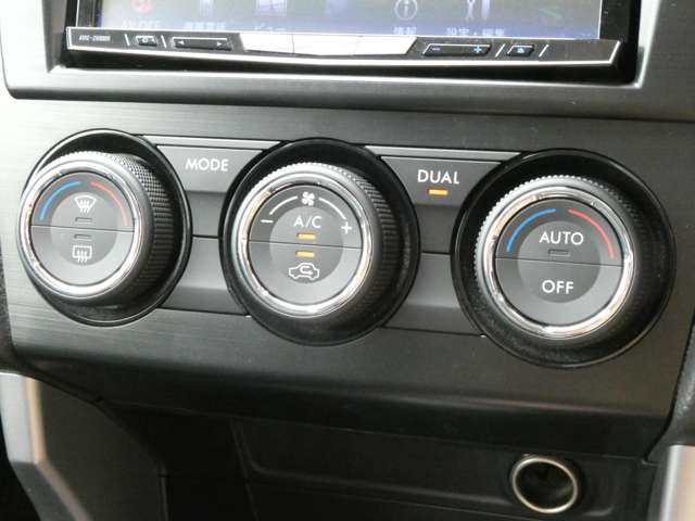 スバル フォレスター ２．０ＸＴ アイサイト ４ＷＤ H25年 (関東) 99