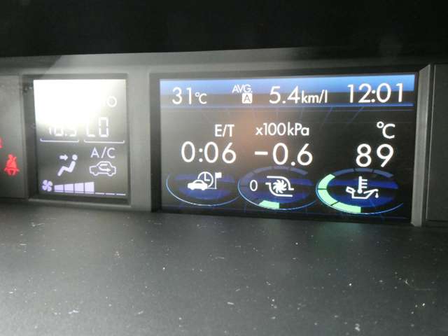 スバル フォレスター ２．０ＸＴ アイサイト ４ＷＤ H25年 (関東) 99