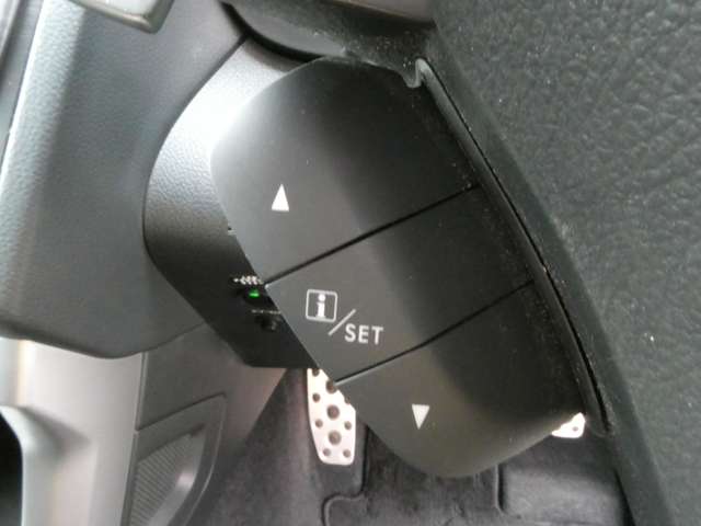 スバル フォレスター ２．０ＸＴ アイサイト ４ＷＤ H25年 (関東) 99