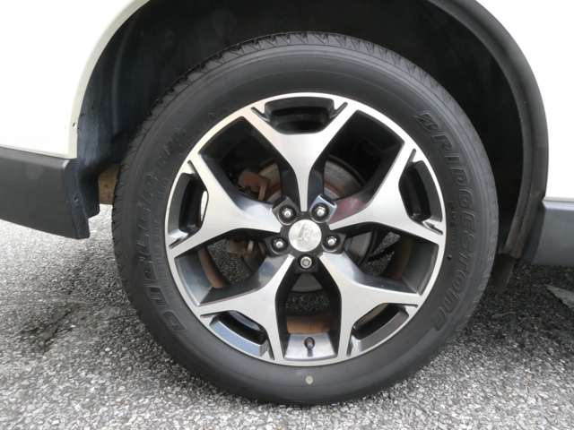 スバル フォレスター ２．０ＸＴ アイサイト ４ＷＤ H25年 (関東) 99