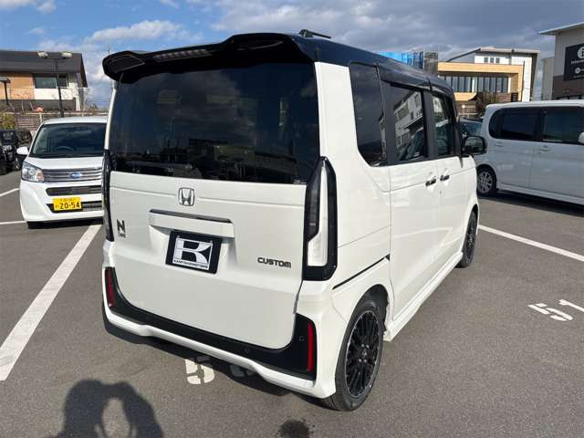 ホンダ Ｎ　ＢＯＸ カスタム ６６０ ターボ R6年 (近畿) 99