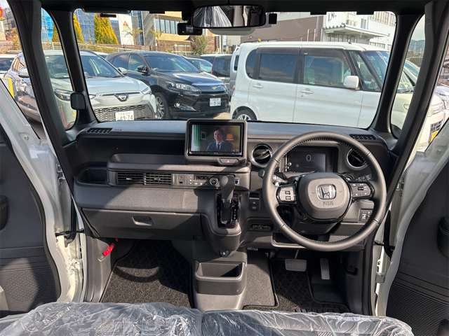 ホンダ Ｎ　ＢＯＸ カスタム ６６０ ターボ R6年 (近畿) 99