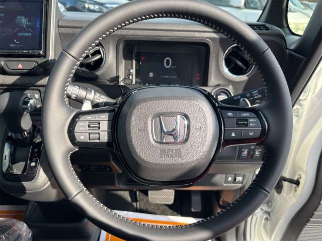 ホンダ Ｎ　ＢＯＸ カスタム ６６０ ターボ R6年 (近畿) 99