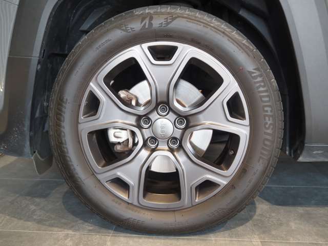 ジープ レネゲード ８０ｔｈアニバーサリーエディション R3年 (近畿) 99